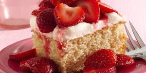 Photo de la Recette: Carrés de Gâteau Sablé aux Fraises