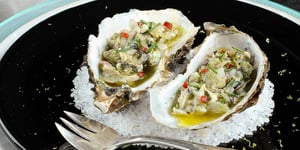 Photo de la Recette: Céviche D’huîtres aux Citron Vert et Gingembre