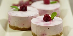 Photo de la Recette: CheeseCake A La Framboise......Sans Cuisson