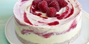 Photo de la Recette: Cheesecake Glacé à la Rose et aux Framboises