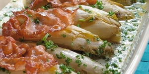 Photo de la Recette: CHICONS CRÉMEUX AU BACON