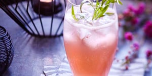 Cocktail Rosey Fizz