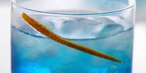Photo de la Recette: Cocktail Vulcano au Champagne et Curaçao