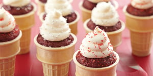 Photo de la Recette: Cornets de Petits Gâteaux Velours Rouge