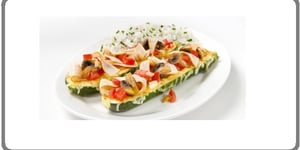 Photo de la Recette: Courgettes Farcies au Poulet Fumé
