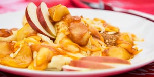 Photo de la Recette: Crêpes Double Cheddar et Pommes au Caramel Salé