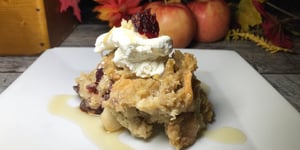 Photo de la Recette: Croustade aux Pommes-Canneberges Sirop D'érable et Chocolat Blanc