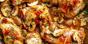 Cuisses de Poulet à l'ail et aux Champignons