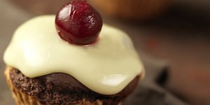 Photo de la Recette: Cup Cake Duo de Chocolats et Cerises