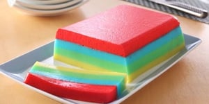 Dessert Arc-en-Ciel à la Gelée JELL-O