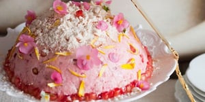 Photo de la Recette: Dôme Mystérieux Framboise-Grenade