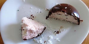 Dômes au Chocolat au Lait et Guimauve