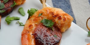 Photo de la Recette: Brochettes de Gambas et Chorizo pour L'apéritif