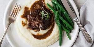 Effiloché de Veau à la Mijoteuse, Sauce au Cacao Épicée
