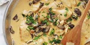 Emincé de Poulet Sauce Crémeuse Champignons