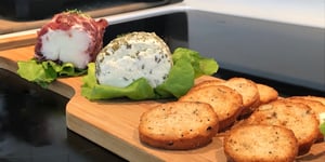 Photo de la Recette: Entrée de Fromage de Chèvre et de Humus