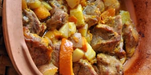 Photo de la Recette: Epaule de Veau aux Épices Pommes de Terre et Potimarron Cuisson en Romertopf