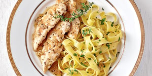 Escalopes de Poulet aux Échalotes et au Cidre de Glace
