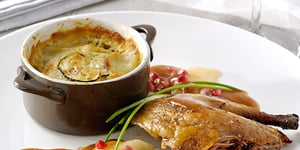 Photo de la Recette: FAISAN RÔTI AU JUS DE CANNELLE