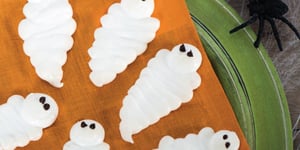 Fantômes Terrifiants à la Meringue pour les Enfants