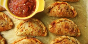 Feuilletés au Chorizo et aux Tomates Séchées au Soleil