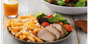 Photo de la Recette: Filet de Porc à L’érable et à la Moutarde avec Superfries au Fromage de Chèvre