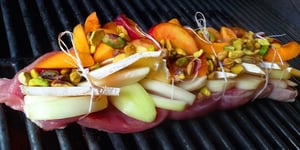 Photo de la Recette: Filet de Porc au Fromage Abricots et Nectarines au BBQ