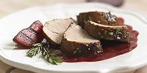 Photo de la Recette: Filet de Porc et Coulis de Prunes au Romarin