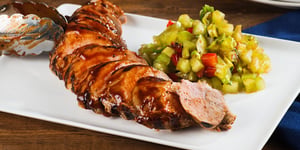 Photo de la Recette: Filet de Porc Grillé au Barbecue et Relish à la Tomate Verte