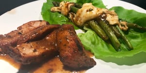 Photo de la Recette: Filet de Porc Servi avec Asperges Fromagés