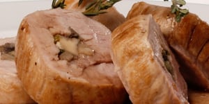 Photo de la Recette: FILETS DE PORC AUX CHAMPIGNONS ET AU FROMAGE LE PIZY