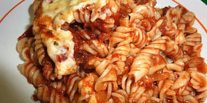 Fusillis Gratinés, Sauce aux Tomates et au Vinaigre Balsamique
