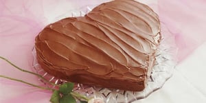 Gâteau au Chocolat en Forme de Coeur