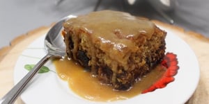 Gâteau aux Dattes, Sauce Caramel
