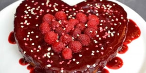 GÂTEAU AUX FRAMBOISES SAINT-VALENTIN