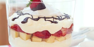 Photo de la Recette: Gâteau Étagé au Fromage et aux Fraises