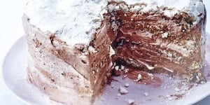 GÂTEAU MERINGUÉ CHOCOLAT, NOISETTES ET CAFÉ