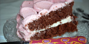 Photo de la Recette: Gâteau Rose au Parfum Cassis
