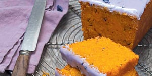 Photo de la Recette: Gâteau de Carottes Glacé au Sirop de Violette