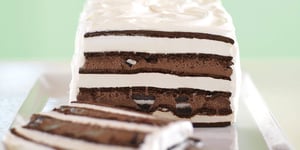 Photo de la Recette: Gâteau OREO à la Crème Glacée et au Fudge