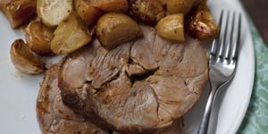 Gigot D'agneau aux Pommes Boulangères