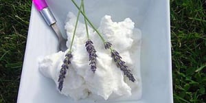 Photo de la Recette: Glace a la Lavande du Jardin Sans Oeufs et Sans Colorant
