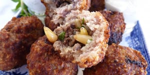 Photo de la Recette: Koupes, la Boulette Dans la Boulette