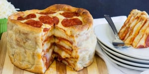 Décadente du Jour Le Gâteau Pizza
