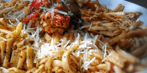 Linguinis au Homard, Noix de Saint-Jacques, Parmigiano Reggiano & Vin Blanc