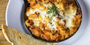 MAC AND CHEESE