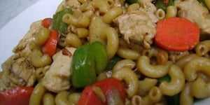 Photo de la Recette: Macaroni Chinois au Poulet et au Gingembre