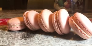 Photo de la Recette: Macarons Roses à la Vanille pour la St-Valentin