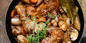 Photo de la Recette: Mijotée de Poulet au Vin Rouge