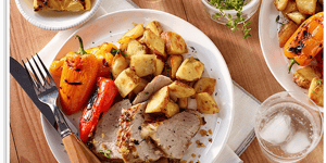 Photo de la Recette: Morceaux de Pommes de Terre Pelure Rouge avec Filet de Porc au Thym